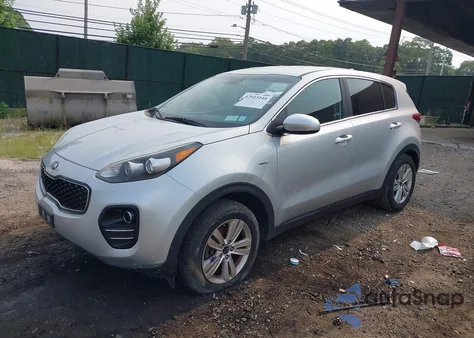 2017 Kia Sportage Lx z USA, uszkodzony, nr VIN KNDPMCAC6H7239844